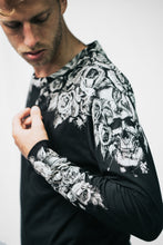 Load image into Gallery viewer, LS Tee Skull Rose Shoulder