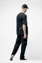 Load image into Gallery viewer, Oversized Tee Skulloseum