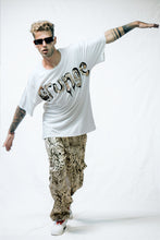 Load image into Gallery viewer, Oversized Tee Grunge