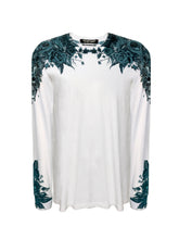 Load image into Gallery viewer, LS Tee Skull Rose Shoulder