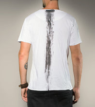 Load image into Gallery viewer, Skull Illusion Tee